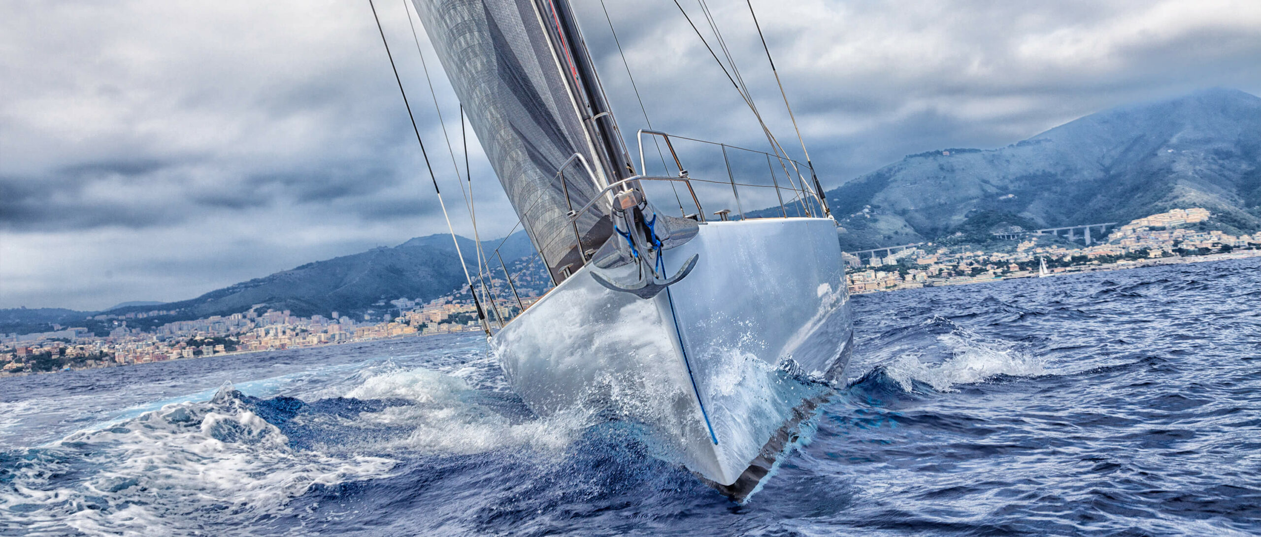 contact-sea-horse-voilerie-mediterranee-capd-agde-herault-voilier-chantier-naval-bateau-moteur