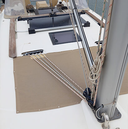 nos realisation voilerie sellerie capote de roof bimini taud voil d’ombrage sea horse cap d’agde copie-11 nos realisation voilerie sellerie capote de roof bimini taud voil d'ombrage sea horse cap d'agde copie-2